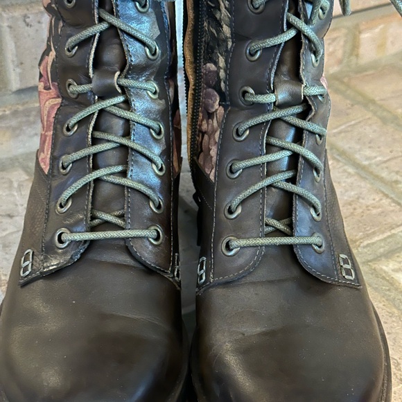 Unique L’Artise floral boots Size 39 - Picture 5 of 7